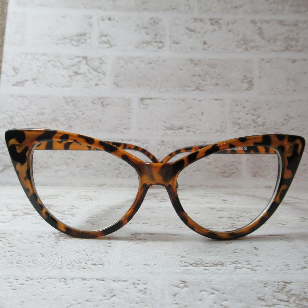 Cat Eye Glasses